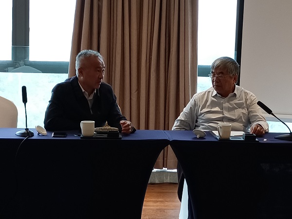 0  壓縮 產(chǎn)品銷售網(wǎng)絡(luò)2020年會(huì) 張平講話.jpg